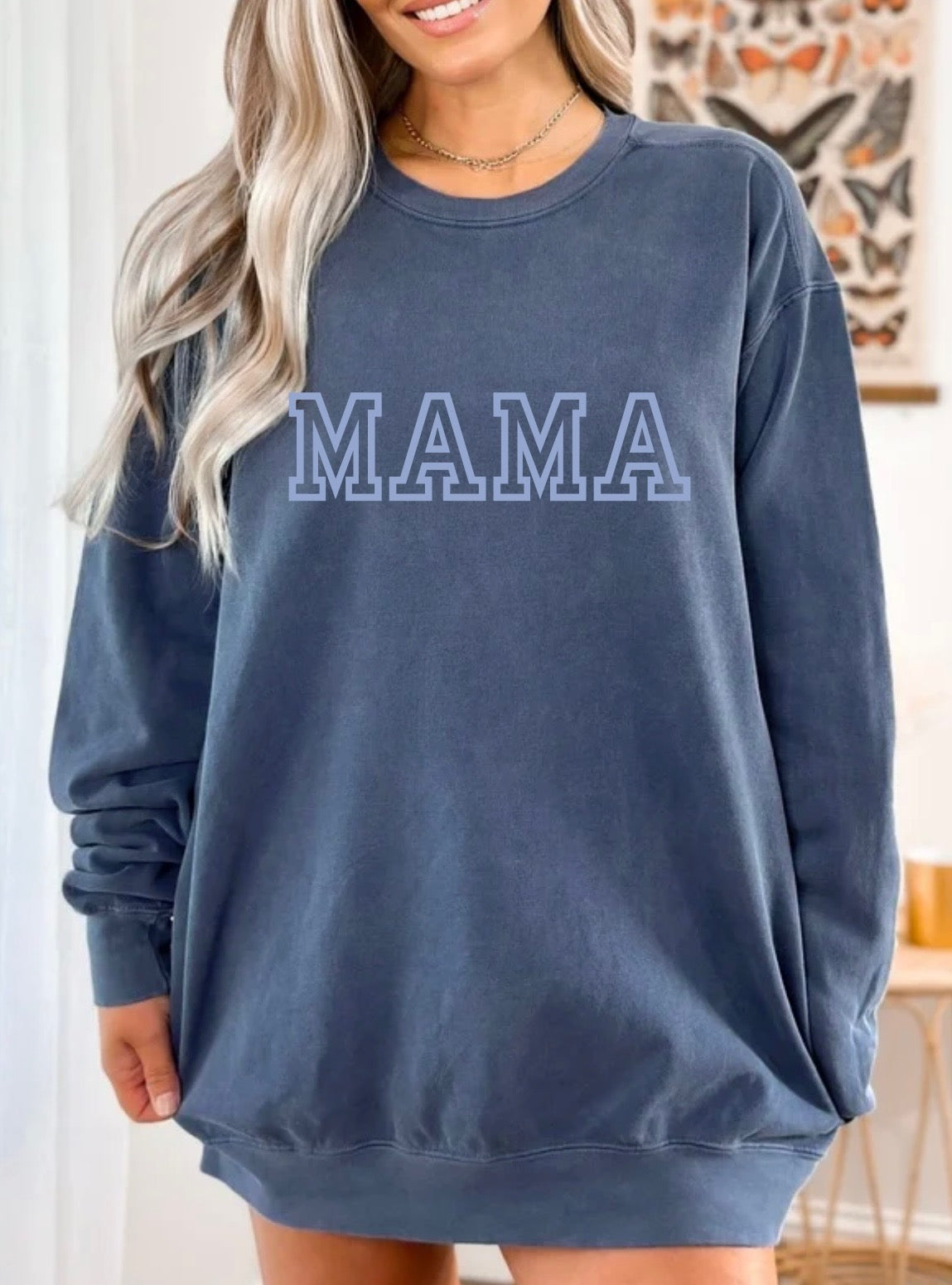 MAMA CREWNECK